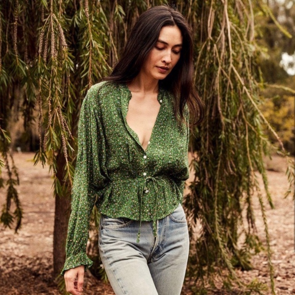 Doen Cezanne Top in Green Martha’s Garden Print